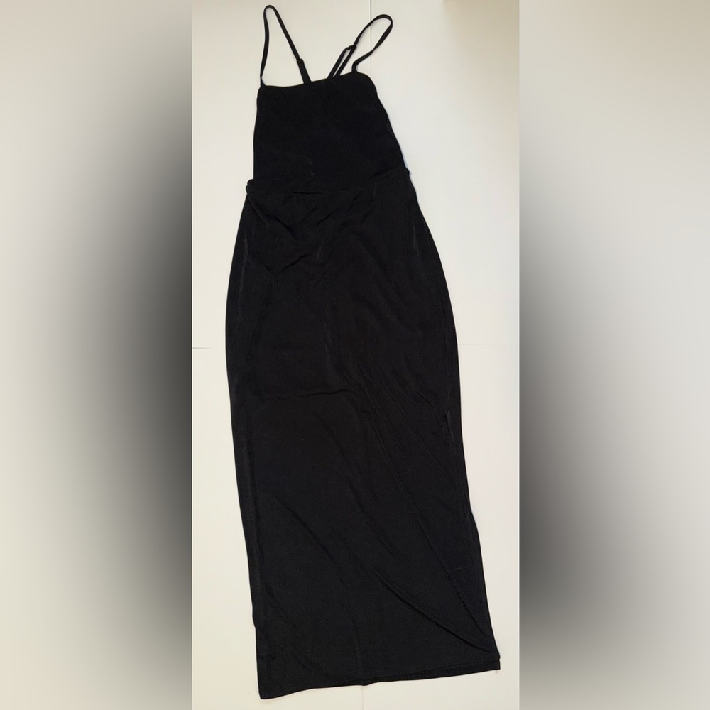 Elegant Black Maxi Dress